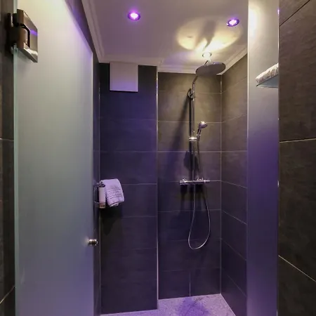 Budget By Savoy Hotel